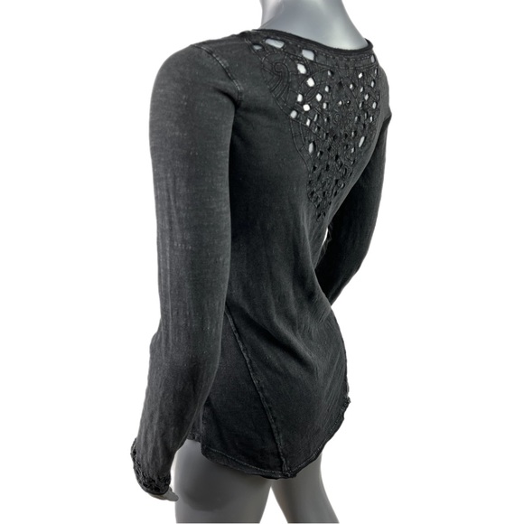 Free People | Luna Cut Out Henley Top Distressed Black size Medium - Picture 7 of 11